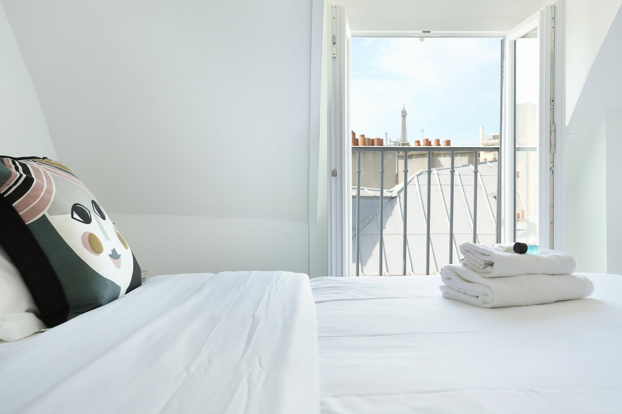 Studio Prestige Champs Elysees Париж Экстерьер фото